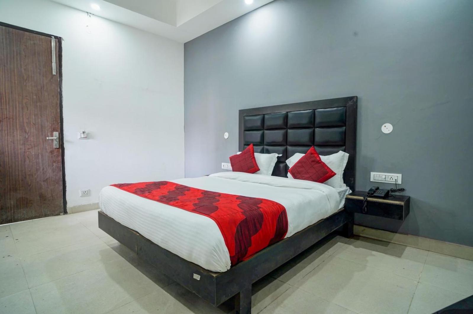 Hotel Green Snapper'100 M From Delhi University Near Isbt Kashmiri Gate New Delhi Extérieur photo