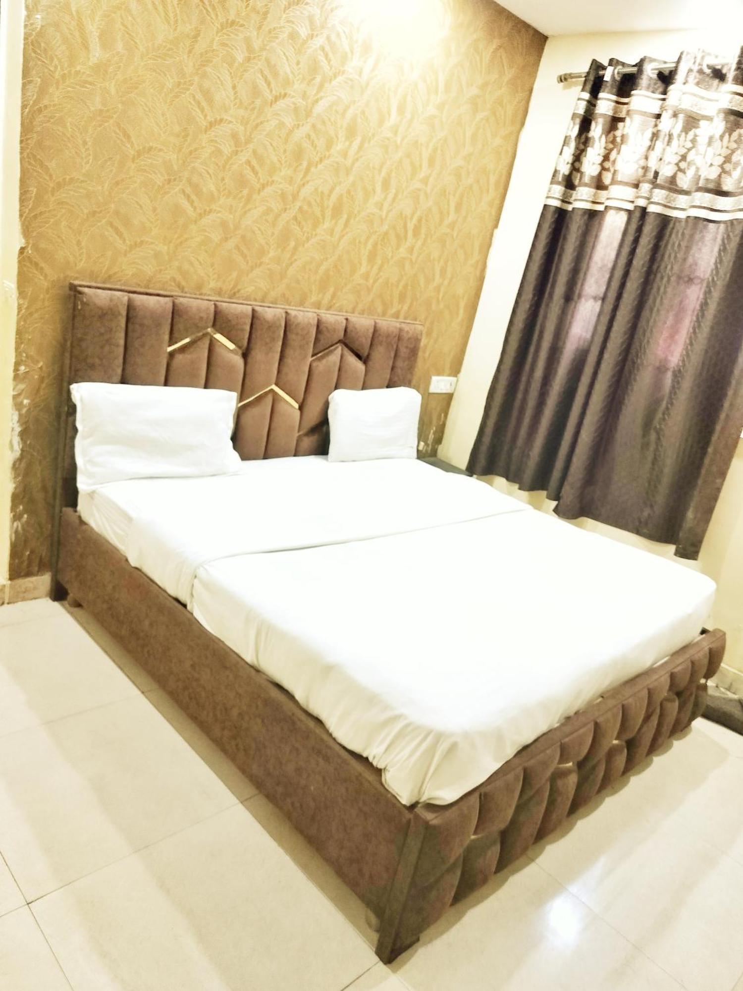 Hotel Green Snapper'100 M From Delhi University Near Isbt Kashmiri Gate New Delhi Extérieur photo
